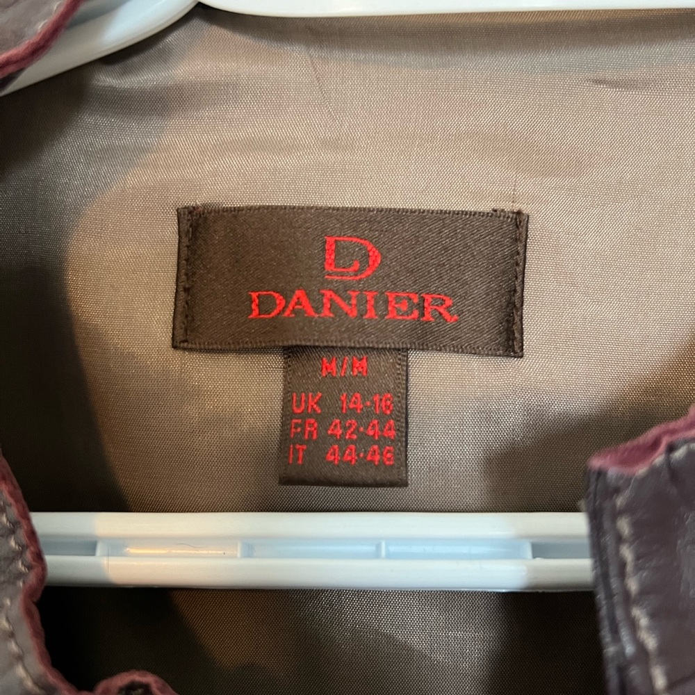 Authentic leather jacket - Picture 3 of 3